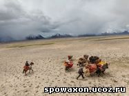Киргизы, кочевники по необходимости, перегоняют свои стада через Вахан – северо-восточную часть Афганистана, где ледниковые долины чередуются с заснеженными хребтами. Читать дальше: http://www.nat-geo.ru/article/1414-zabyityie-na-kryishe-mira/photo/22984/#foto#ixzz3KNSkA0OK